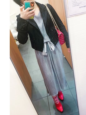 「CECIL McBEE（セシルマクビー）のアイテム（オールインワン・サロペット）」を使った、日向さん（レディース・158cm）の春コーディネート