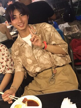 「秋のカフェオレコーデ」｜「アイテム（財布/小物）」を使った、shimoさん（メンズ・171cm）の秋コーディネート