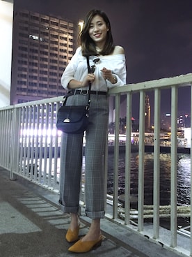 「I.Tのアイテム（パンツ）」を使った、LENKA_Wさん（レディース・168cm）の春コーディネート