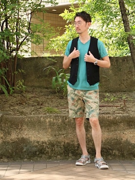 「ベスト×Tシャツ」｜「アイテム（ブルゾン）」を使った、TERAIさん（メンズ・182cm）の夏コーディネート