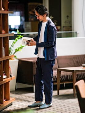 「EDIFICEスタッフ」｜「アイテム（スリッポン）」を使った、TERAIさん（メンズ・183cm）の春コーディネート