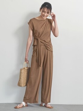 reedit_officialさん（レディース・162cm）の春コーディネート