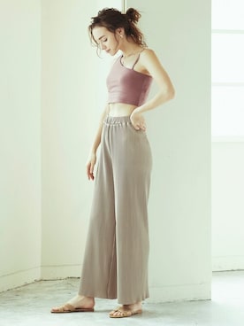 「アイテム（チューブトップ）」を使った、reedit_officialさん（レディース・162cm）の夏コーディネート