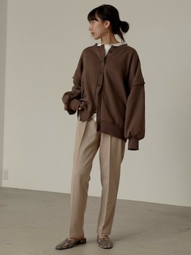 「リエディ」｜「アイテム（スリッポン）」を使った、reedit_officialさん（レディース・162cm）の秋コーディネート