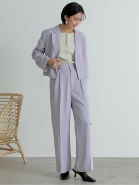 「アイテム（テーラードジャケット、パープル系）」を使った、reedit_officialさん（レディース・162cm）の冬コーディネート