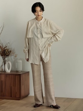 「アイテム（トップス、ベージュ系）」を使った、reedit_officialさん（レディース・162cm）の夏コーディネート