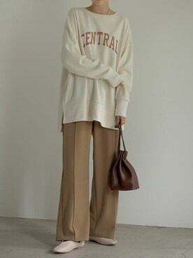 「リエディ」｜「アイテム（スウェット）」を使った、reedit_officialさん（レディース・162cm）の秋コーディネート