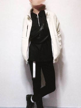 「アイテム（ムートンコート、ホワイト系）」を使った、KENJIさん（メンズ・178cm）の秋コーディネート