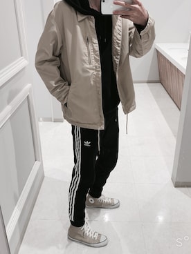 「Confirm（コンファーム）のアイテム（その他アウター）」を使った、KENJIさん（メンズ・181cm）の秋コーディネート