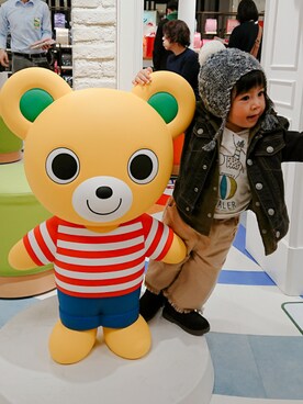 「MIKI HOUSE（ミキハウス）のアイテム（デニムジャケット）」を使った、なのなのなのさん（キッズ・90cm）の冬コーディネート