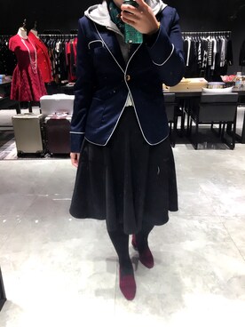 「DOLCE&GABBANA（ドルチェアンドガッバーナ）のアイテム（ジャケット/アウター）」を使った、郝怡均很乖さん（レディース・165cm）の冬コーディネート