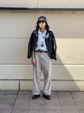 「ライタースジャケット」｜「アイテム（スラックス）」を使った、RYOHEI  TOTOKIさん（メンズ・165cm）の春コーディネート