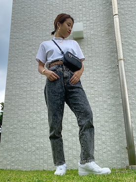 「AZUL（アズール）のアイテム（アクセサリー）」を使った、なりさん（レディース・164cm）の秋コーディネート