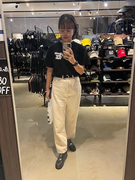 「沖縄」｜「アイテム（腕時計）」を使った、なりさん（レディース・164cm）の夏コーディネート