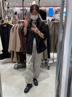 「沖縄」｜「アイテム（腕時計）」を使った、なりさん（レディース・164cm）の秋コーディネート