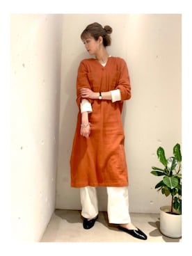 「部屋撮り」｜「アイテム（ワンピース/ドレス）」を使った、sakioさん（レディース・170cm）の春コーディネート