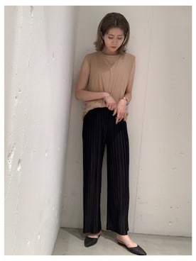 「Auntie Rosa Holiday（アンティローザホリデー）の【Holiday】リネンスラブノースリトップ（Tシャツ/カットソー）」を使った、sakioさん（レディース・170cm）の夏コーディネート