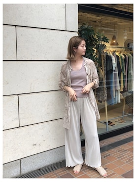 「VACANCY（ヴァカンシー）のアイテム（パンツ）」を使った、sakioさん（レディース・170cm）の夏コーディネート