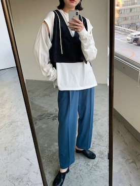 「VACANCY（ヴァカンシー）のアイテム（パンツ）」を使った、sakioさん（レディース・170cm）の春コーディネート