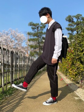「shiki tokyo（シキトウキョウ）のMultiway OVERSIZED KNIT VEST / マルチウェイオーバーサイズニットベスト（ベスト、グレー系）」を使った、たかさん（メンズ・168cm）の春コーディネート