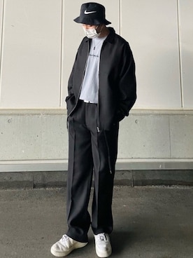 「Confirm（コンファーム）のアイテム（セットアップ）」を使った、axxxsi94さん（メンズ・170cm）の春コーディネート