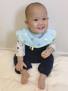 「PETIT BATEAU（プチバトー）のアイテム（サロペット/オーバーオール）」を使った、Lilyさん（キッズ・70cm）の春コーディネート