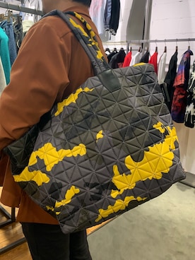 「VeeCollective（ヴィーコレクティブ）のアイテム」を使った、HIDEさん（メンズ・170cm）の春コーディネート