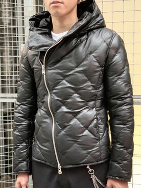「ISAMU KATAYAMA BACKLASH（イサムカタヤマバックラッシュ）のアイテム（ダウンジャケット/コート）」を使った、HIDEさん（メンズ・170cm）の夏コーディネート