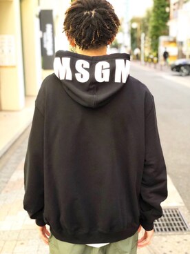 「MSGM（エムエスジーエム）のアイテム（パーカー）」を使った、HIDEさん（メンズ・170cm）の秋コーディネート