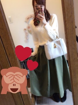 「カーキ×ホワイト」｜ひだりさん（レディース・160cm）の秋コーディネート