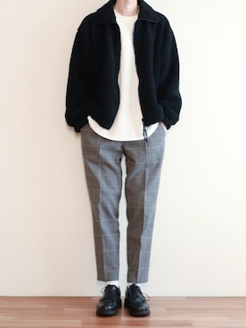 「URBAN RESEARCH（アーバンリサーチ）のアイテム（パンツ）」を使った、kitsuneさん（メンズ・182cm）の冬コーディネート