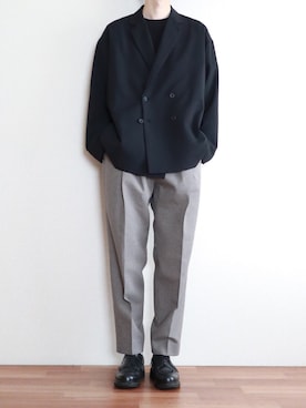 「stein（シュタイン）のアイテム（スラックス）」を使った、kitsuneさん（メンズ・182cm）の春コーディネート