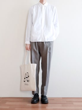 「stein（シュタイン）のアイテム（スラックス）」を使った、kitsuneさん（メンズ・182cm）の春コーディネート