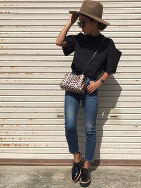 「SLY（スライ）のWOLT JW ANKLE SLIM-A（デニムパンツ）」を使った、12anna23さん（レディース・159cm）の秋コーディネート