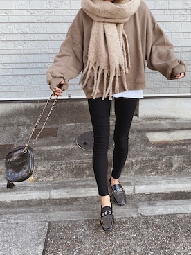 「stradivarius（ストラディバリウス）のアイテム（スリッポン）」を使った、12anna23さん（レディース・159cm）の冬コーディネート