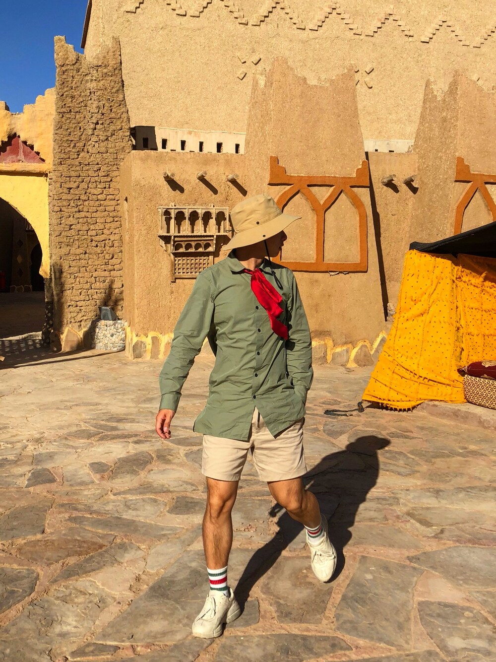 「morocco」｜「MUJI Laboのアイテム（シャツ/ブラウス、グリーン系）」を使った、edrui0102さん（メンズ・175cm）の夏コーディネートの1枚目の写真