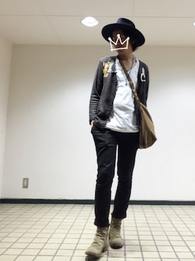 「TOPMAN（トップマン）のアイテム（スラックス）」を使った、kzさん（メンズ・173cm）の秋コーディネート