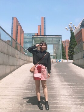 「PULL&BEAR（プルアンドベア）のアイテム（スカート）」を使った、桃子心里没有虫さん（レディース・172cm）の春コーディネート