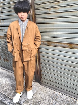 「オケージョン」｜「アイテム（スリッポン）」を使った、aoi erikaさん（キッズ・135cm）の春コーディネート