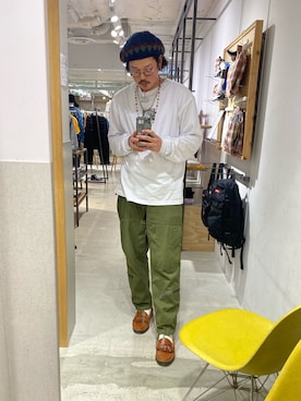「XLARGE（エクストララージ）のアイテム（Tシャツ/カットソー、ホワイト系）」を使った、井原翔さん（メンズ・187cm）の冬コーディネート