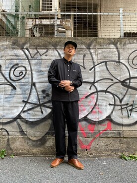 「XLARGE（エクストララージ）のアイテム（シャツ/ブラウス、ブラック系）」を使った、井原翔さん（メンズ・187cm）の春コーディネート