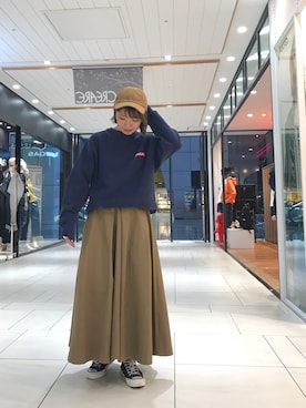 「CONVERSE（コンバース）の【CONVERSE】コンバース WOMENS ALLSTAR OX ウィメンズ オールスター ローカット（スニーカー）」を使った、杉本  奈々子さん（レディース・155cm）の秋コーディネート