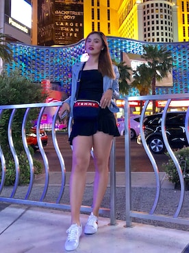 「TOMMY HILFIGER」｜「アイテム（その他アウター）」を使った、Yanさん（レディース・173cm）の夏コーディネート