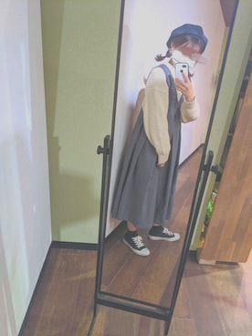 「KBF（ケイビーエフ）のBIGプリーツジャンパースカート（ジャンパースカート、グレー系）」を使った、のさん（レディース・152cm）の春コーディネート