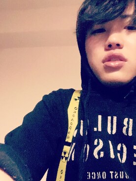 「Gosha Rubchinskiy（ゴーシャラブチンスキー）のアイテム（その他）」を使った、どいやローゼスさん（メンズ・170cm）の春コーディネート