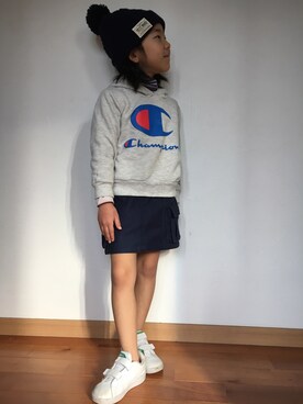 「Champion（チャンピオン）のアイテム（パーカー、グレー系）」を使った、⭐️YU⭐️さん（キッズ・131cm）の冬コーディネート
