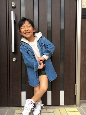 「H&M DIVIDED（エイチアンドエム　ディヴァイデッド）のアイテム（シャツ/ブラウス、ブルー系）」を使った、⭐️YU⭐️さん（キッズ・131cm）の春コーディネート