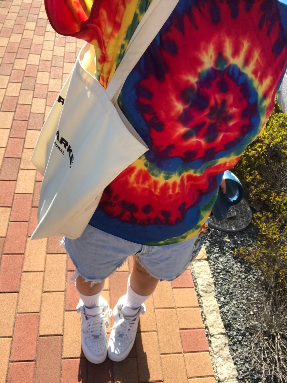 「プチプラコーデ、デニム、古着MIX」｜「古着屋のアイテム（Tシャツ/カットソー、その他）」を使った、にゃむにゃむあゆたむさん（レディース・163cm）の秋コーディネートの1枚目の写真