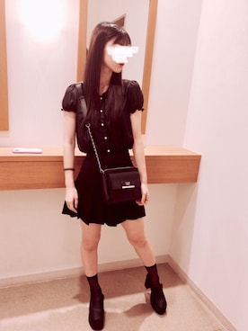 「Guess（ゲス）のTEPPER MINI CROSSBODY FLAP（ショルダーバッグ、ブラック系）」を使った、ちょぬさん（レディース・162cm）の夏コーディネート
