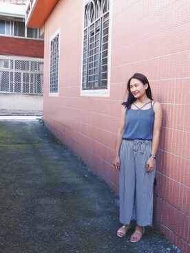 「ZARA（ザラ）のアイテム（チノパンツ、ブルー系）」を使った、_kiki.wang_さん（レディース・160cm）の秋コーディネート